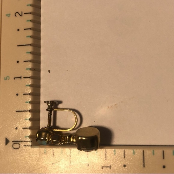 VTG Confirmed Juliana DE Aurora Borealis Screw Clip On Earrings .9” - Picture 7 of 7